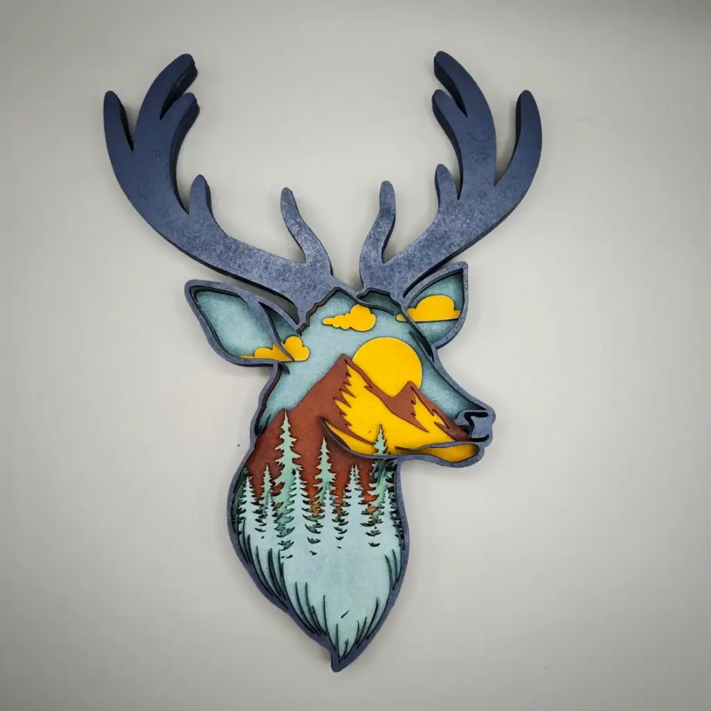 Sculpture en bois, cerf